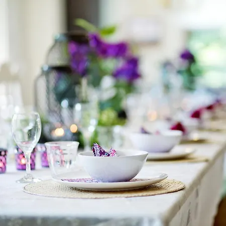 Tolles Fuer 16 Personen Im Westerwald Mit Sauna, Whirlpool, Kino Und Bar Holiday home *